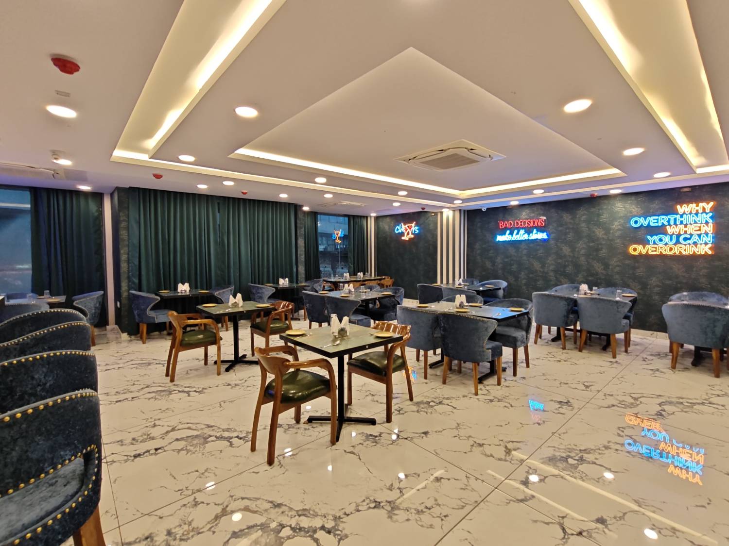 Elegant restaurant dining setting